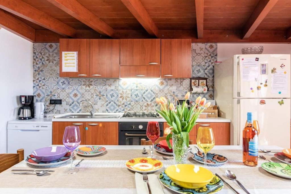 Vista Sul Pan Di Zucchero - Nebida - Holiday House Экстерьер фото